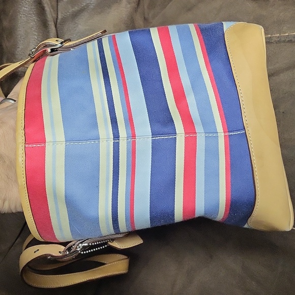 COACH Hampton Stripe Small Tote - Picture 4 of 10